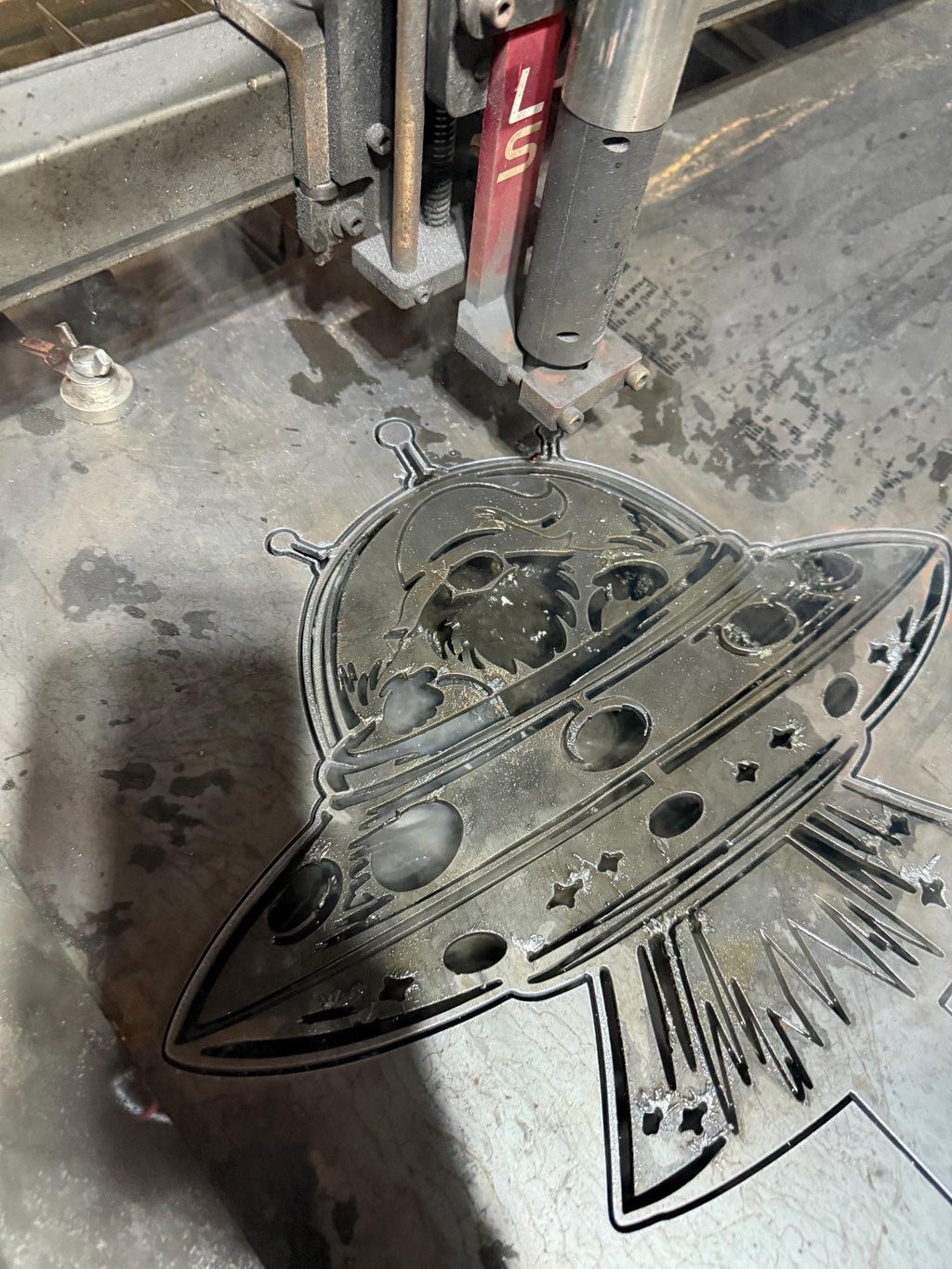 UFO Abduction Garden Gnome – Plasma Cut Metal Yard Art Sign